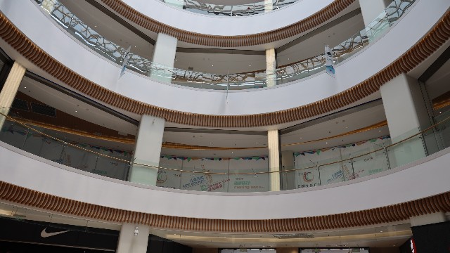 鋁單板表面噴涂前必須要打磨？鋁單板廠家告訴你