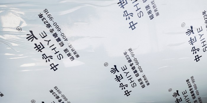 你知道氟碳鋁單板到底有多少層保護膜嗎？