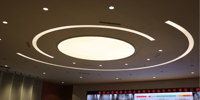 如何找到鋁單板源頭廠家？24年鋁單板定制廠家來教你