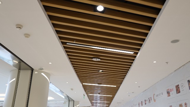 附近鋁單板廠家在哪里？怎么找到優質鋁單板廠家