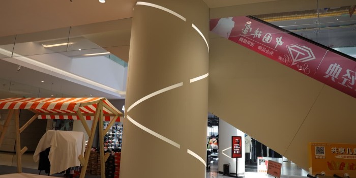 24年鋁單板生產(chǎn)廠家告訴你，為什么不同地方的鋁單板價(jià)格不一樣？